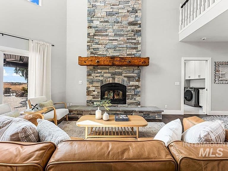 8901 W Bugle Boy Ln photo 5