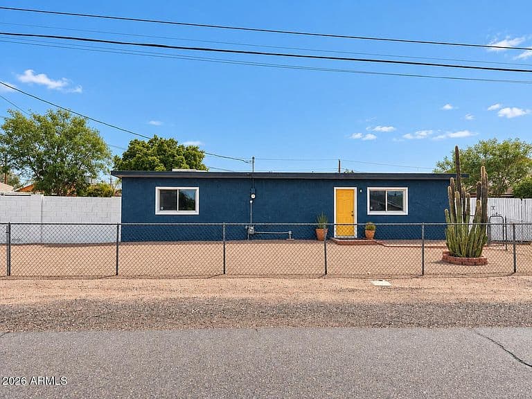 573 S OCOTILLO Drive photo 2