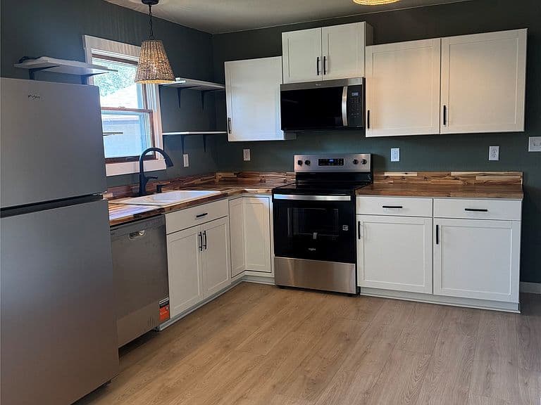 7105 Whitetail Way photo 2