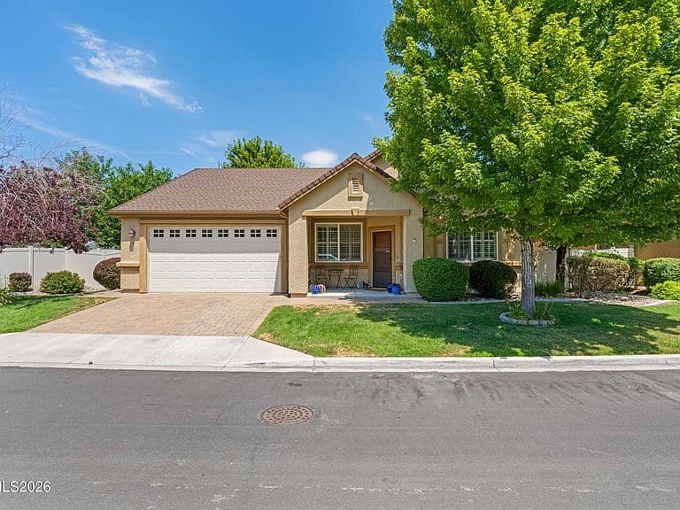 11099 Colton Dr photo 1