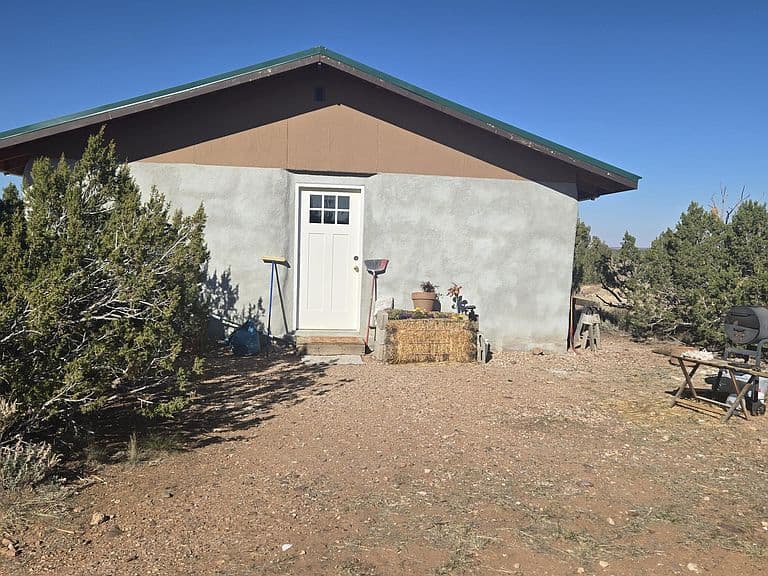 1565 PUMPKIN PATCH Road photo 1