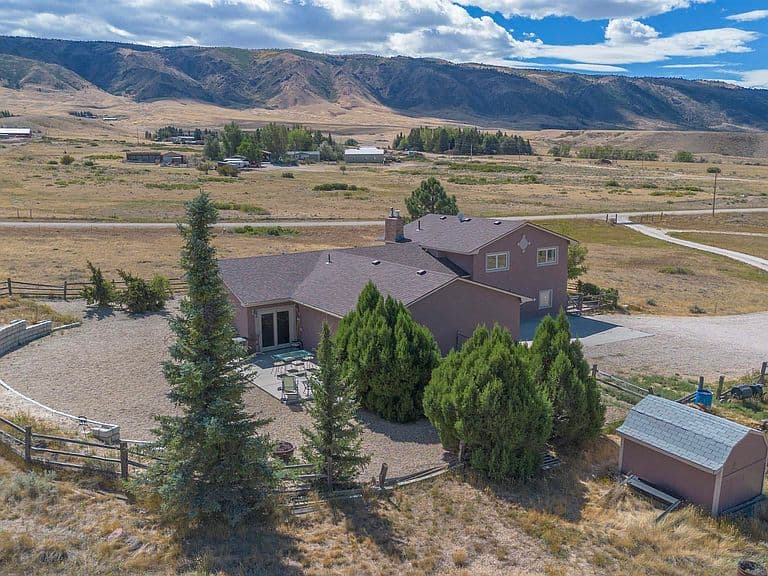 5465 Coates Rd photo 2