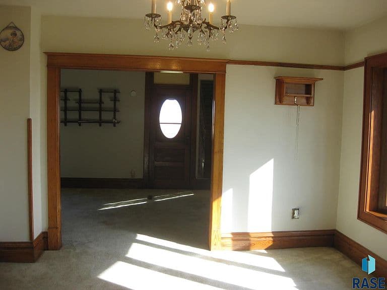 24555 463rd Ave photo 5
