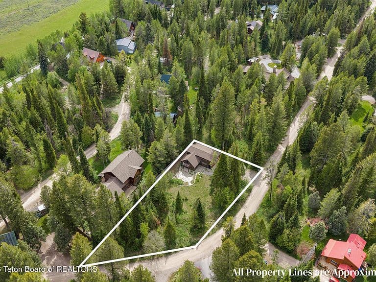 386 Spruce St photo 5