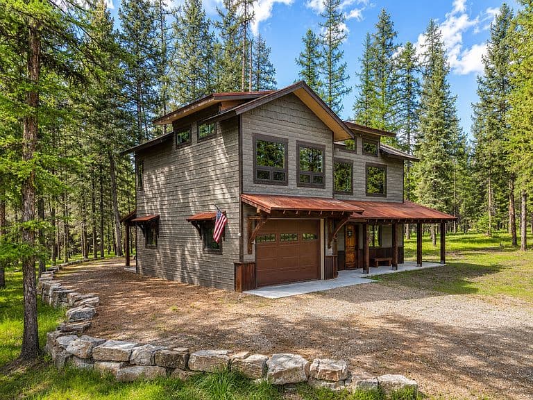 321 Forest Loop photo 3