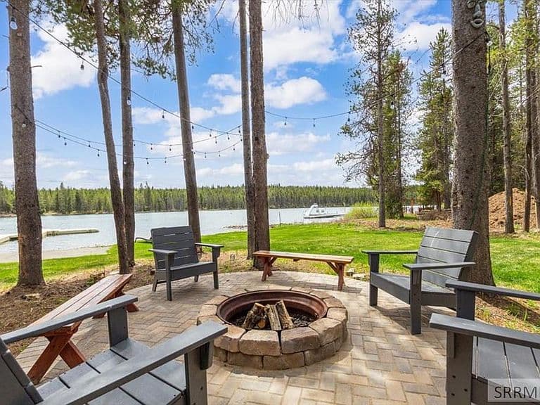 3724 Snake River Rd photo 4