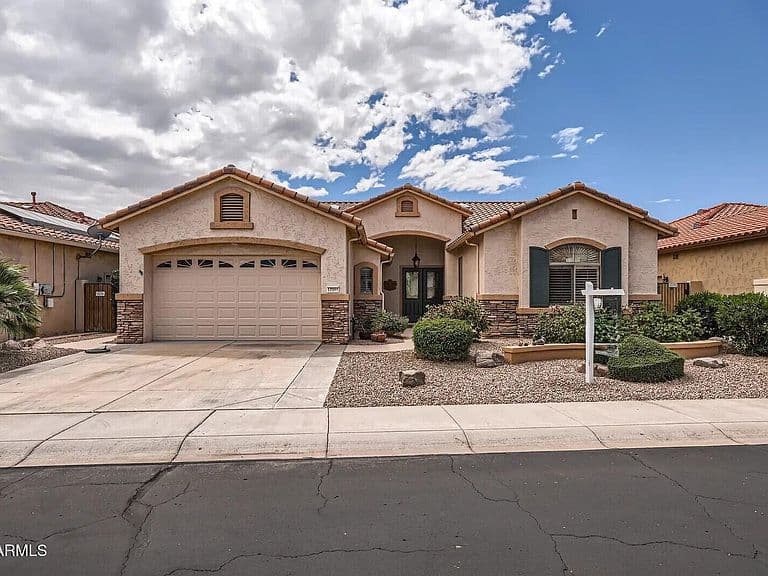 17951 W Sammy Way photo 2