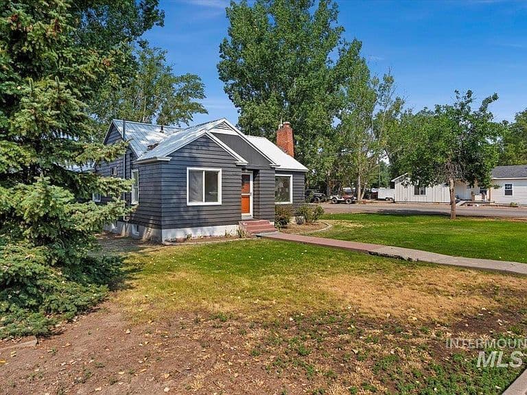 1105 Idaho St photo 2