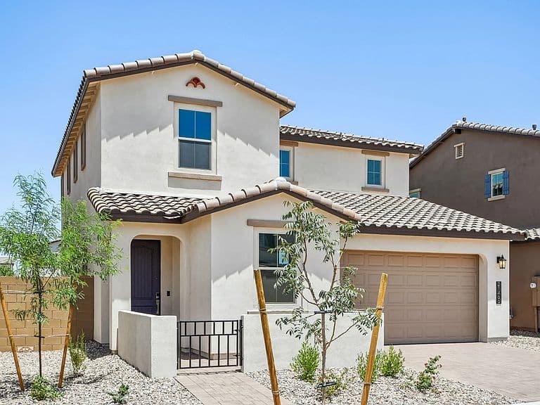 21466 E Cattle Dr photo 2