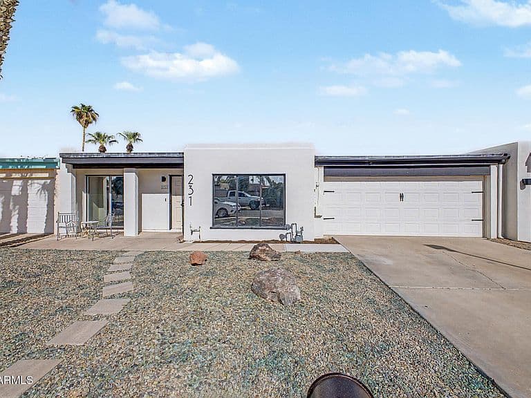231 BAHIA Lane W photo 1
