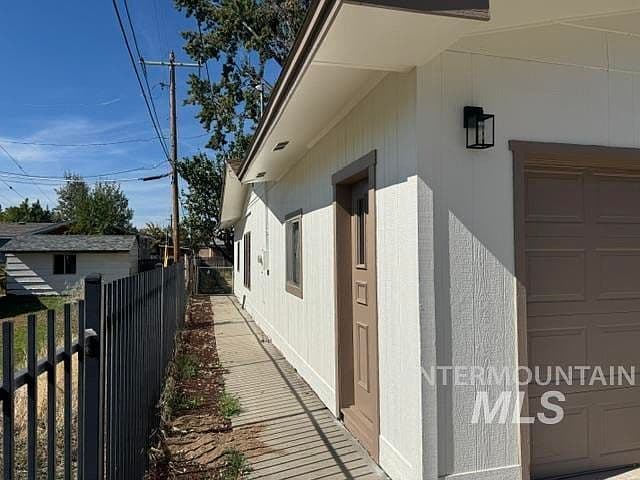 2307 S Columbus St photo 3