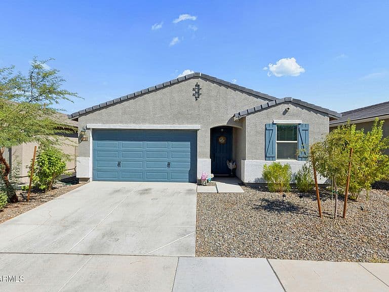 6738 W VALLEY VIEW Drive photo 2