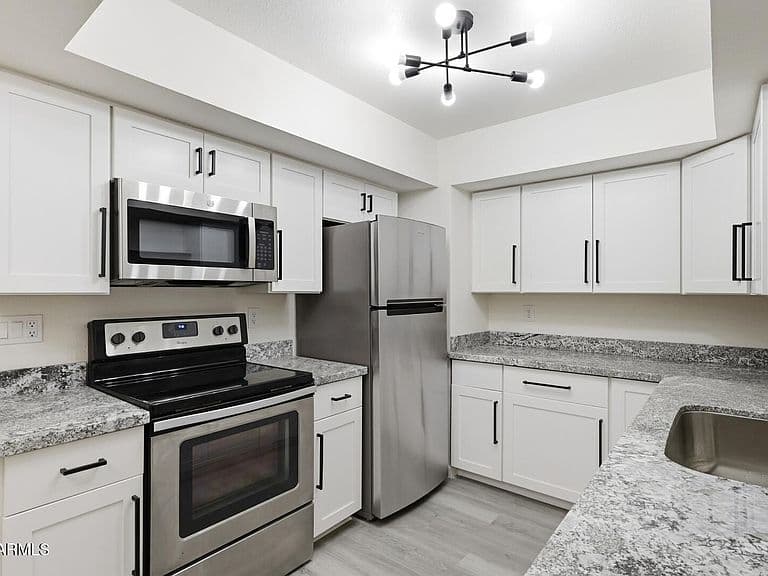 4444 E Paradise Village Pkwy N Unit 252 photo 1