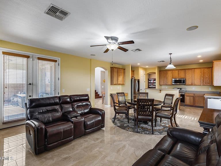 3327 S 257th Dr photo 4