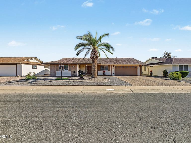 10947 W MEADE Drive photo 2