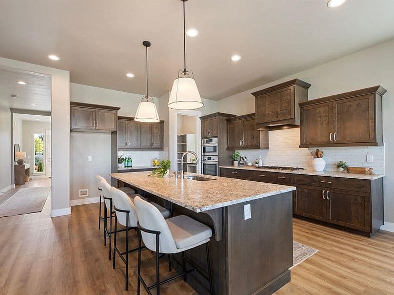 3106 E Mores Trail Dr photo 4