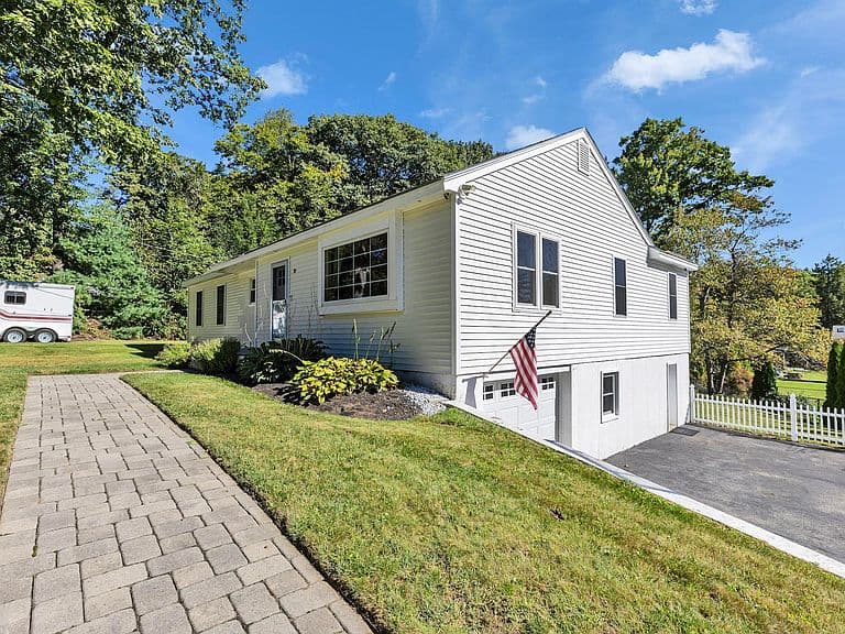 78 Abbot Hill Acres Road photo 2