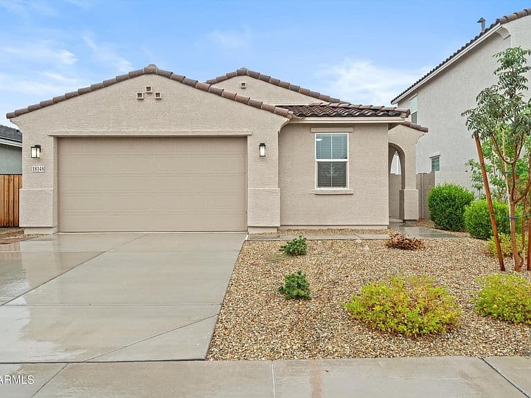 18148 W DALEY Lane photo 2