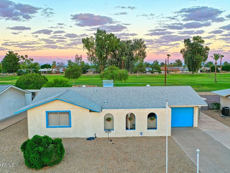 11801 N HACIENDA Drive photo 1