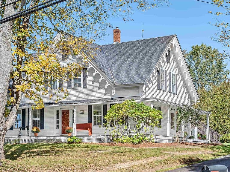 240 Towne Hill Road photo 2