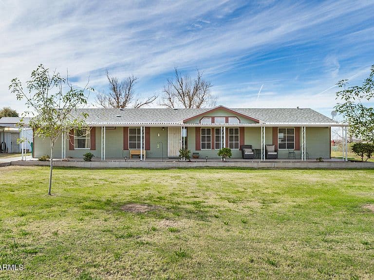 26708 S Sossaman Rd photo 1