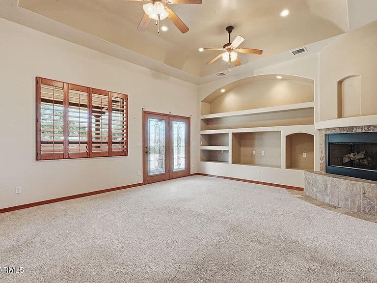 14706 S COUNTRY CLUB Drive photo 5