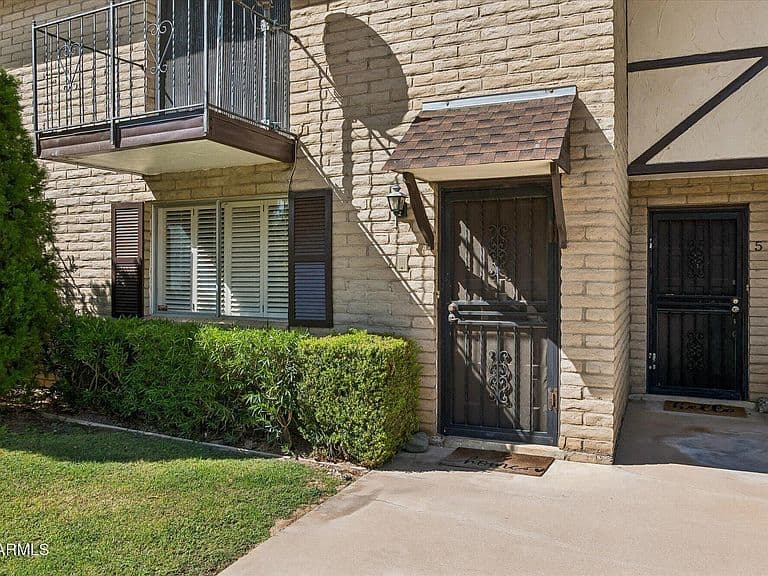 8135 N Central Avenue Avenue #4 photo 3