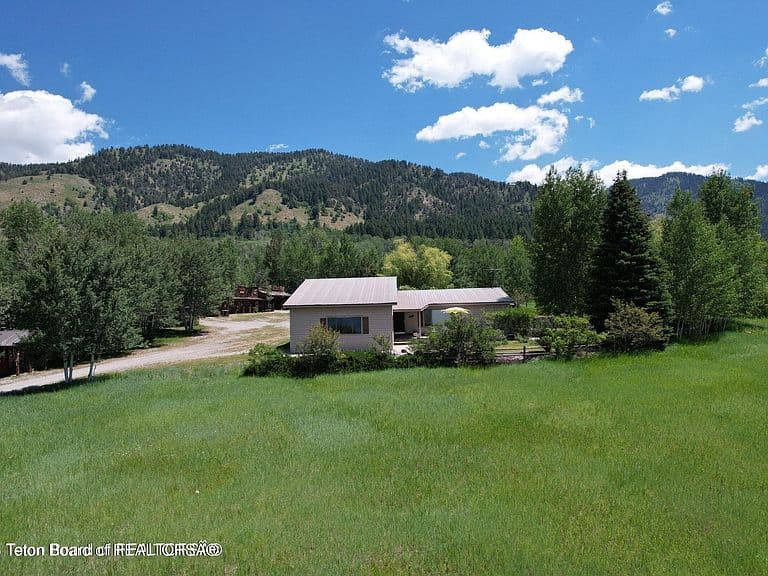216 County Road 179 #S photo 2