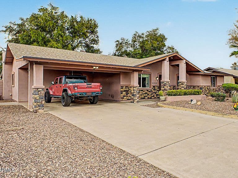 3228 W SUNNYSIDE Avenue photo 5