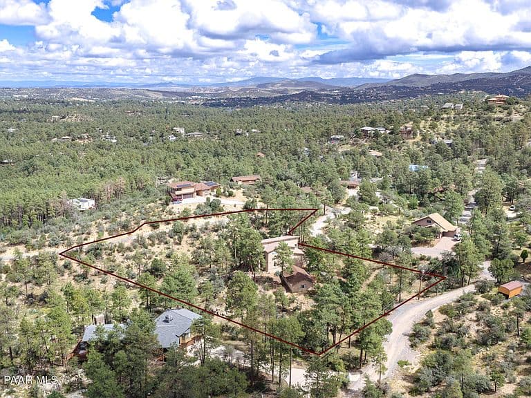 1256 W Coyote Run Trl photo 4