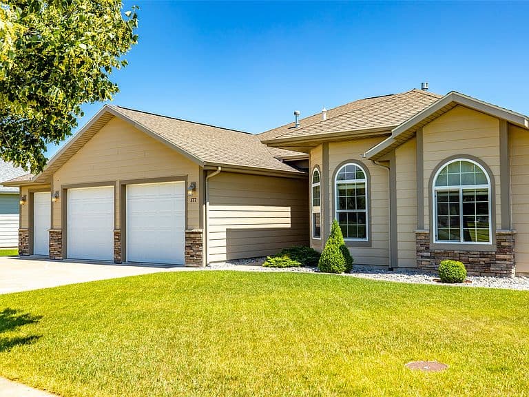 177 Palmer Dr photo 3