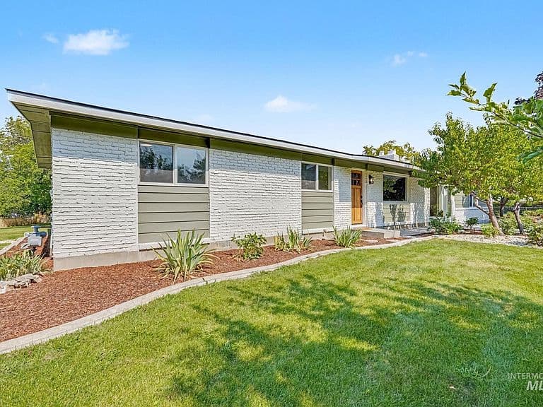 4910 W View Pl photo 2