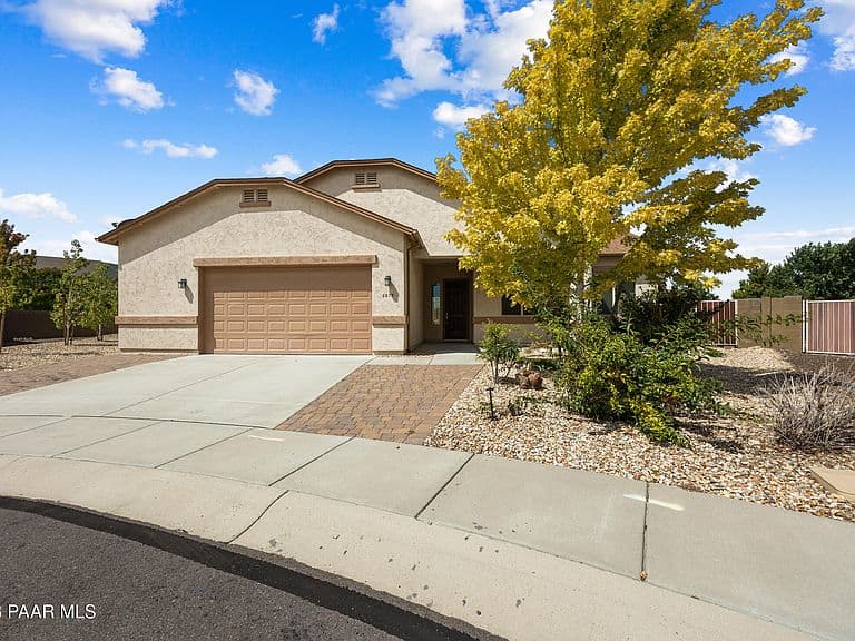 6075 E Linwood Dr photo 2