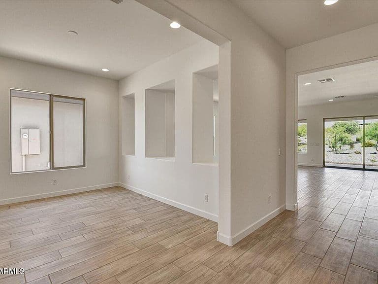 29632 N ESCALANTE Drive photo 4