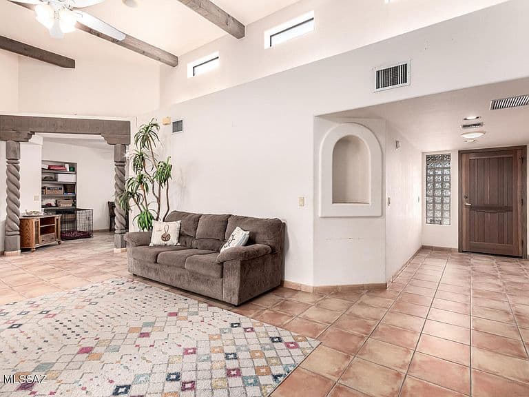 1655 W Placita Del Codillo photo 4