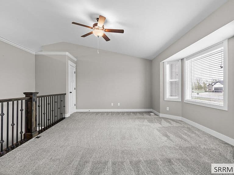 183 N 4032 E photo 3