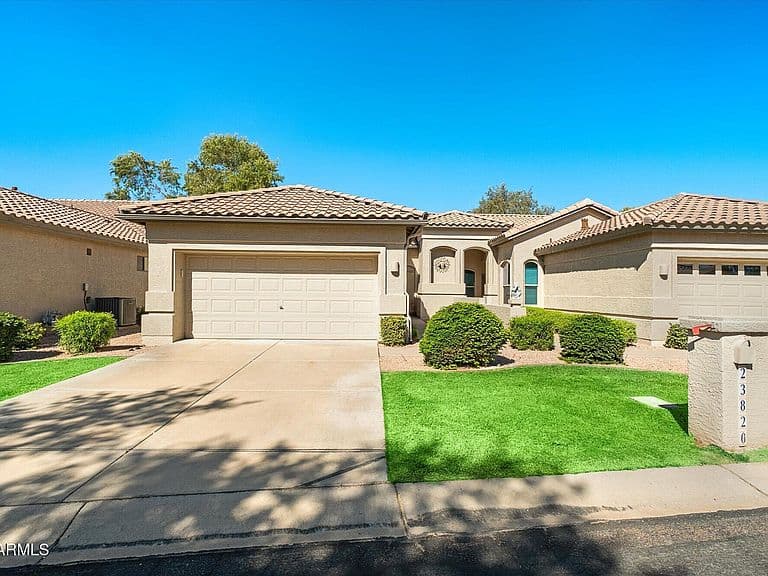 23820 S VACATION Way photo 1