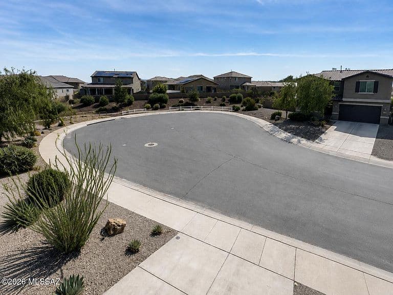 12195 N Caravelle Pl photo 2