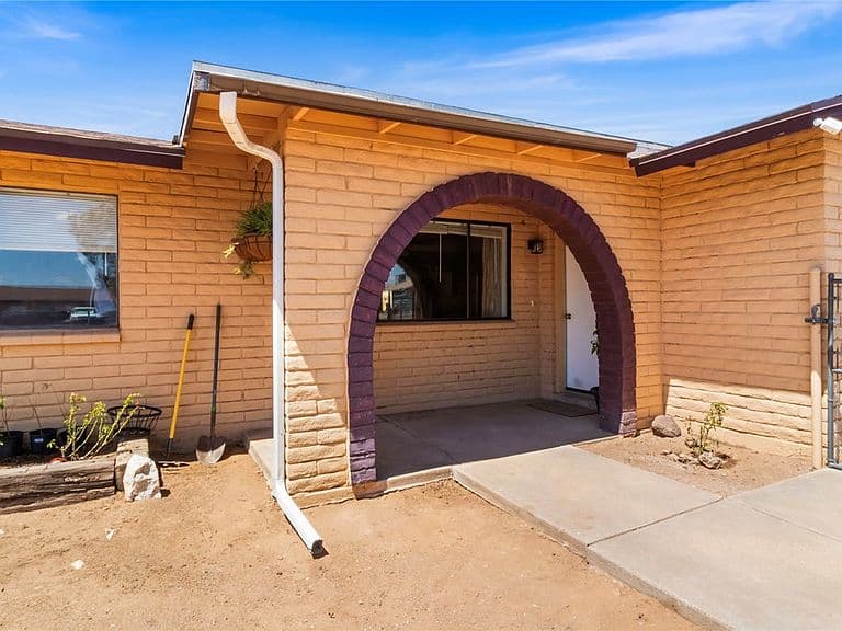 4797 N College Drive photo 4