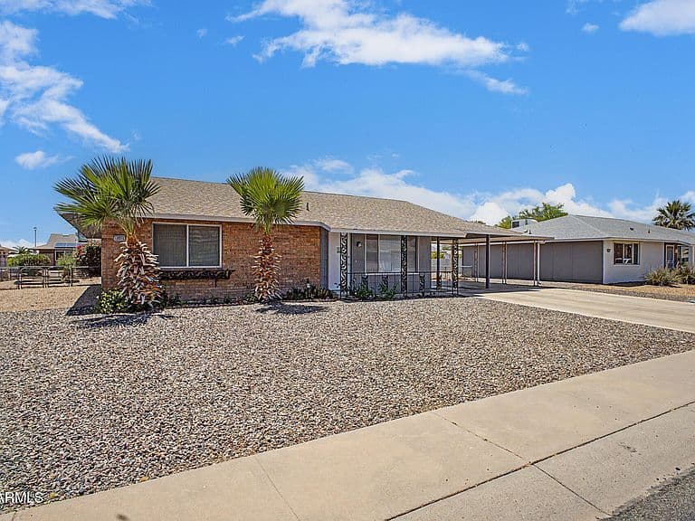 10025 W COGGINS Drive photo 4