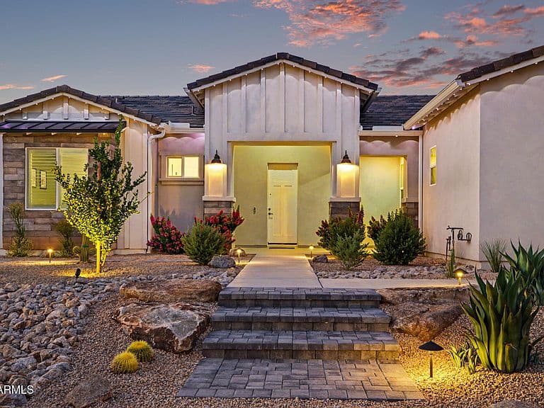 15516 E PALO BREA Lane photo 1
