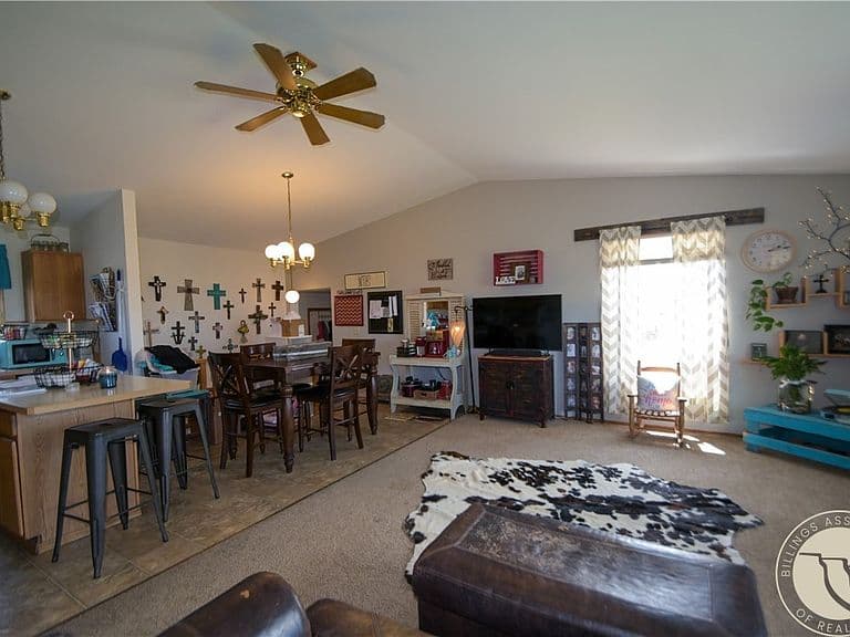 1841 Road 8 photo 5