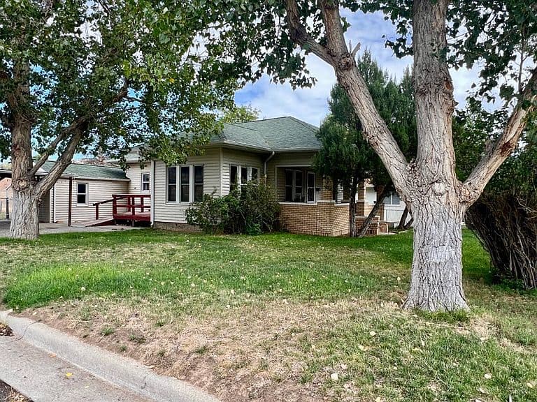 742 Arapahoe St photo 2