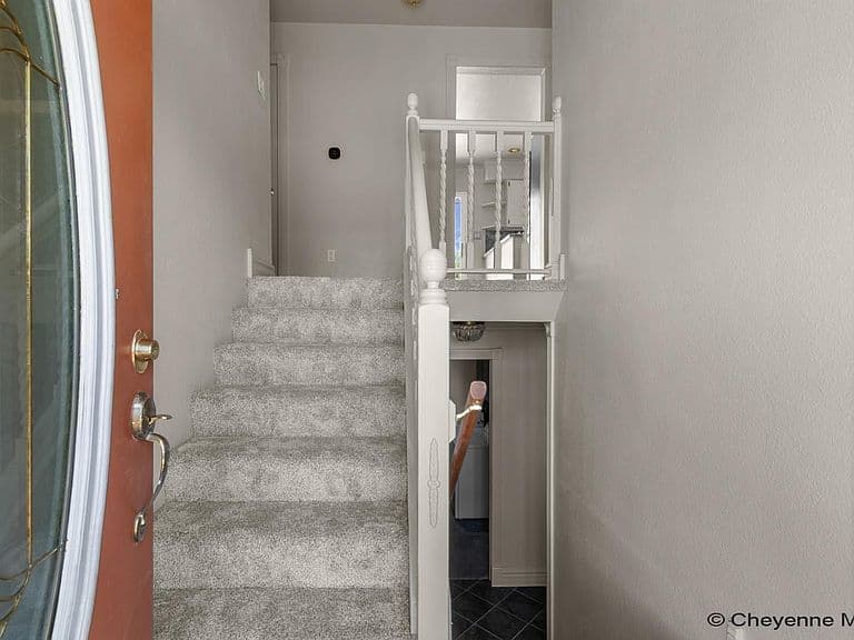 5409 Hilltop Ave photo 4