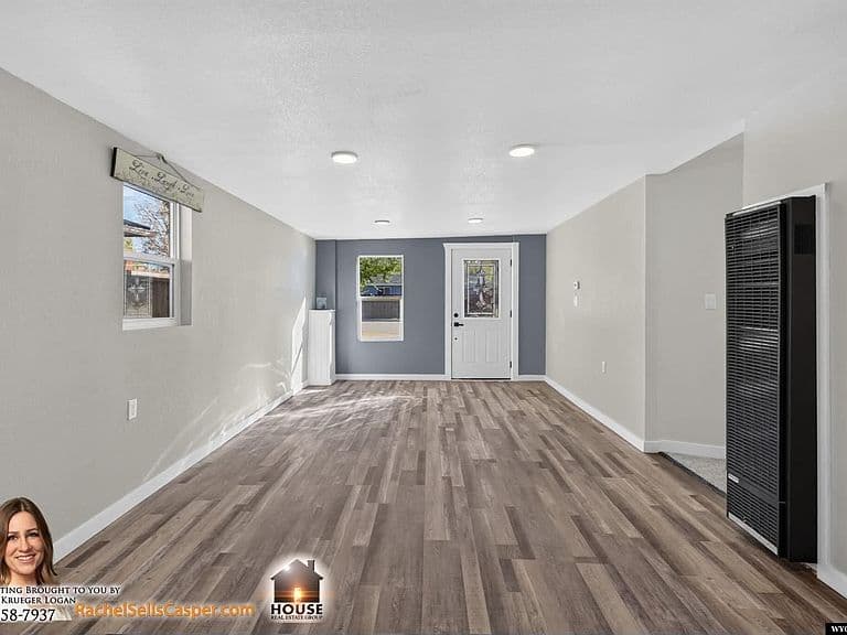 347 N Colorado Ave photo 2