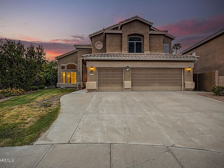 768 E Verbena Drive photo 2