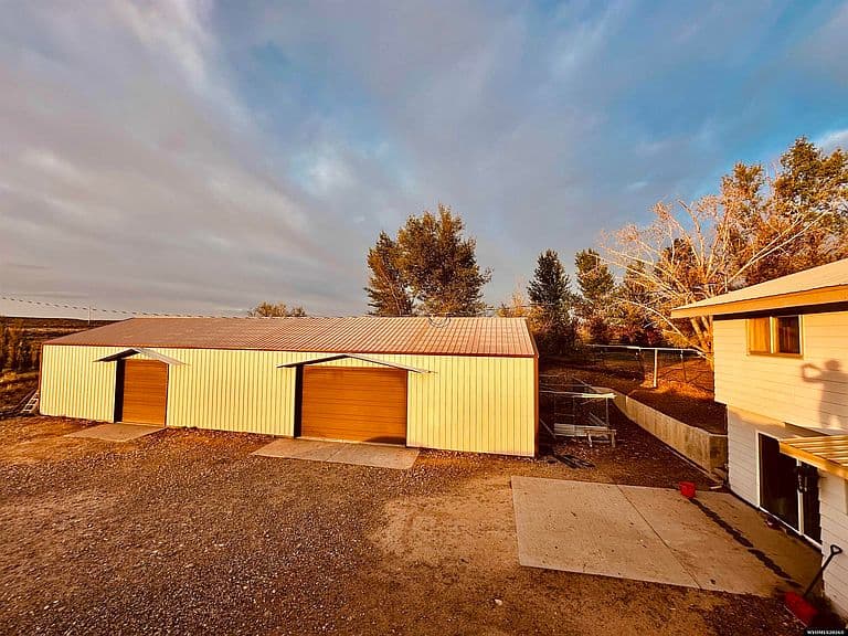 433 Rendezvous Rd photo 3