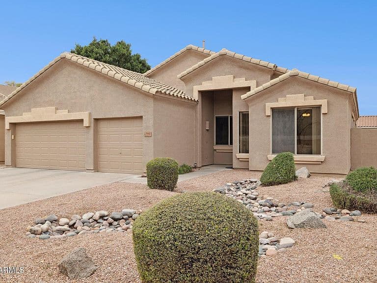 944 S Porter St photo 3