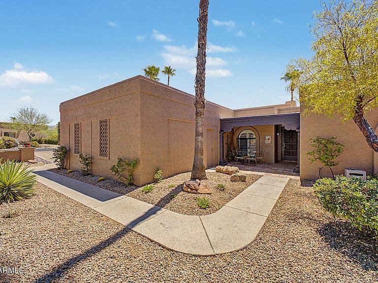 25617 N QUAIL HAVEN Drive photo 1
