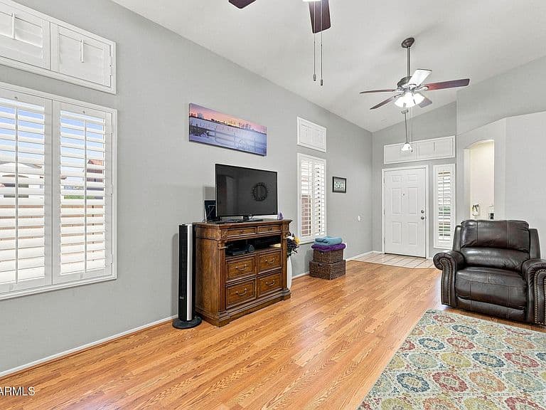 618 S BANNING -- photo 5